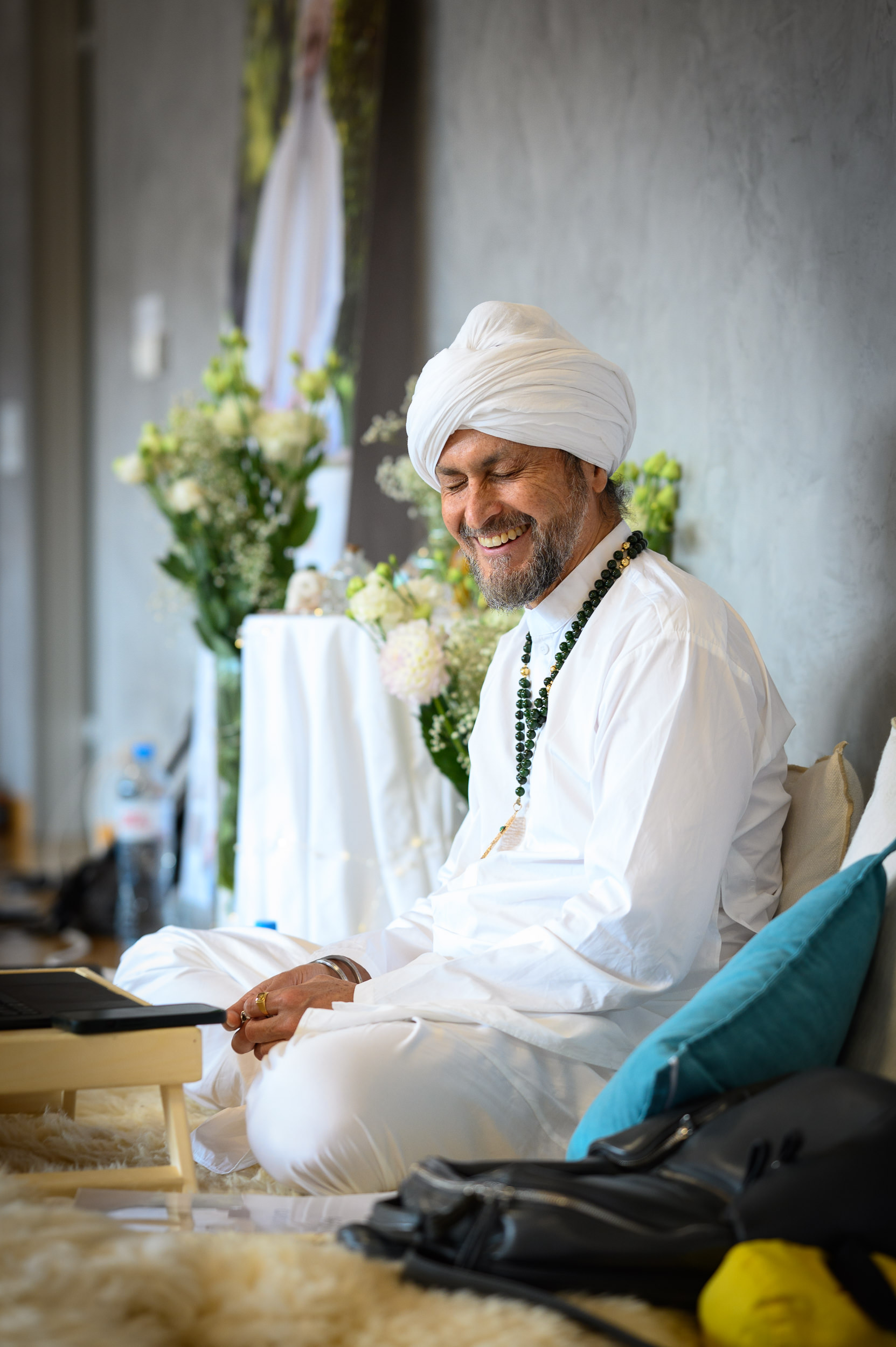 Фото ведущих курс