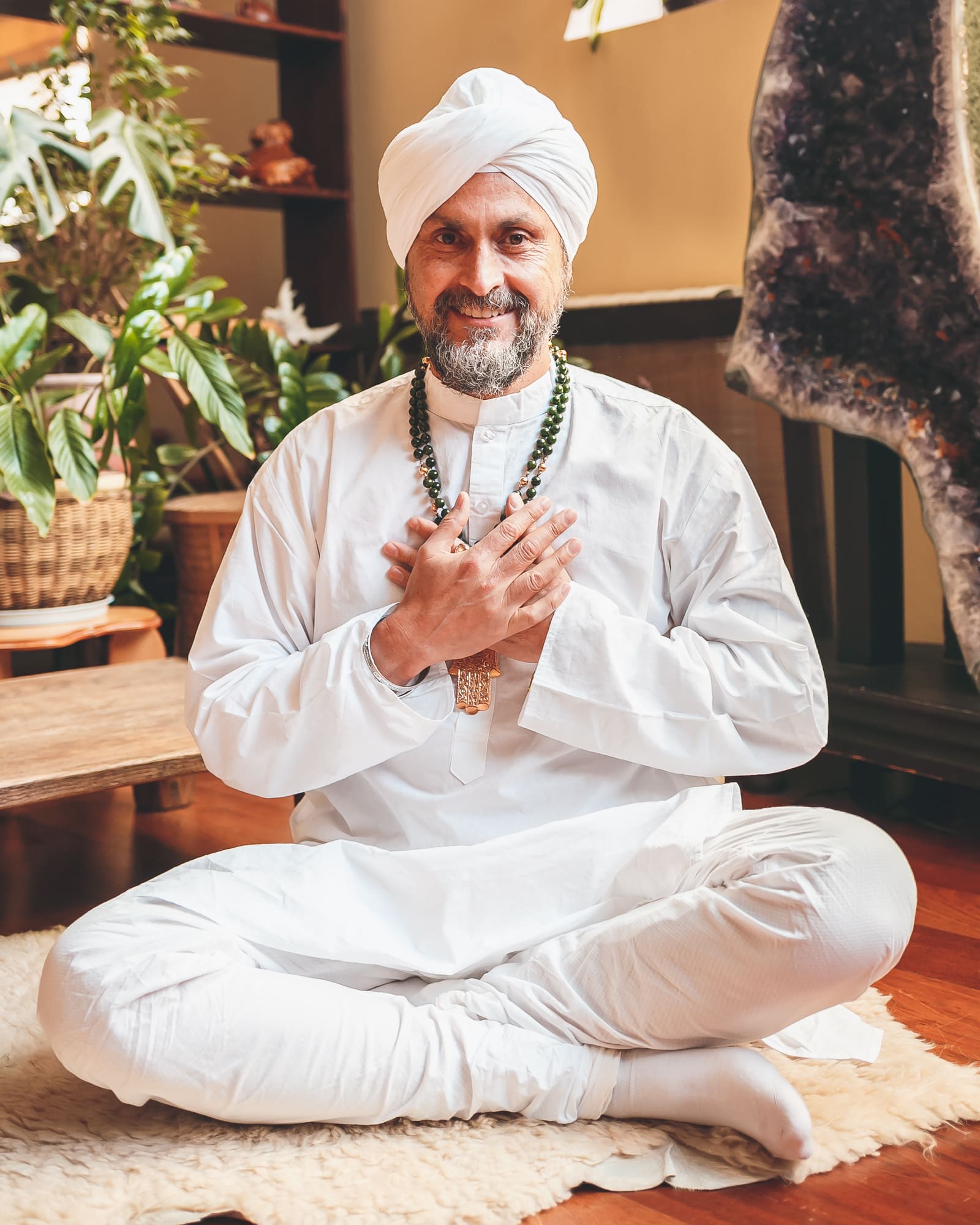 Фото ведущих курс